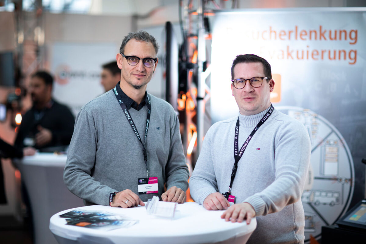 Die RADACOM GmbH nutzt Eventworx als flexible cloudbasierte Vermietungssoftware für die Organisation von Funkanlagen und mobiler Sicherheitstechnik auf Großveranstaltungen.